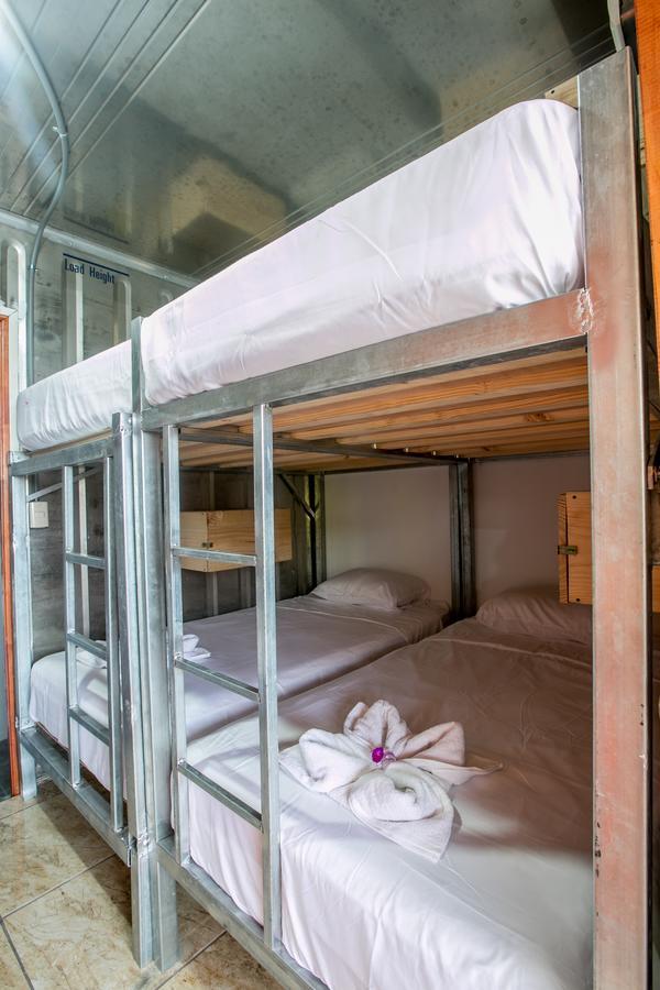 Arenal Container Hostel La Fortuna Dış mekan fotoğraf