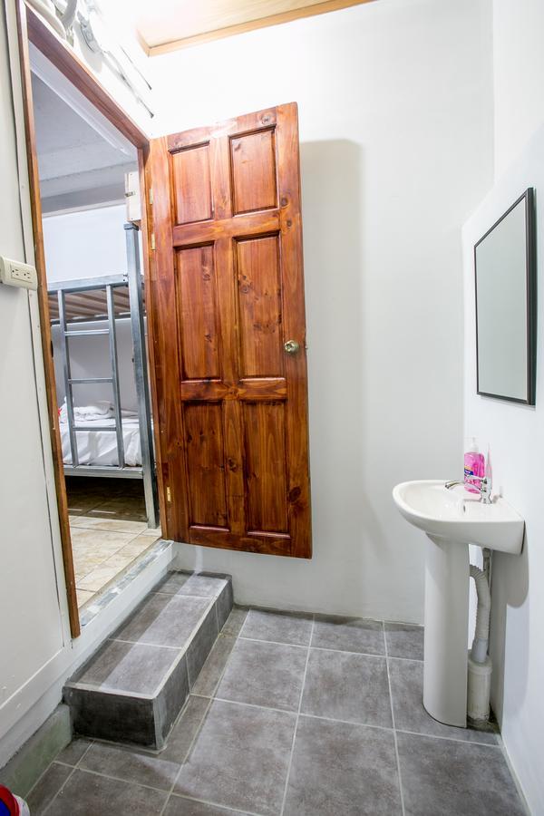 Arenal Container Hostel La Fortuna Dış mekan fotoğraf