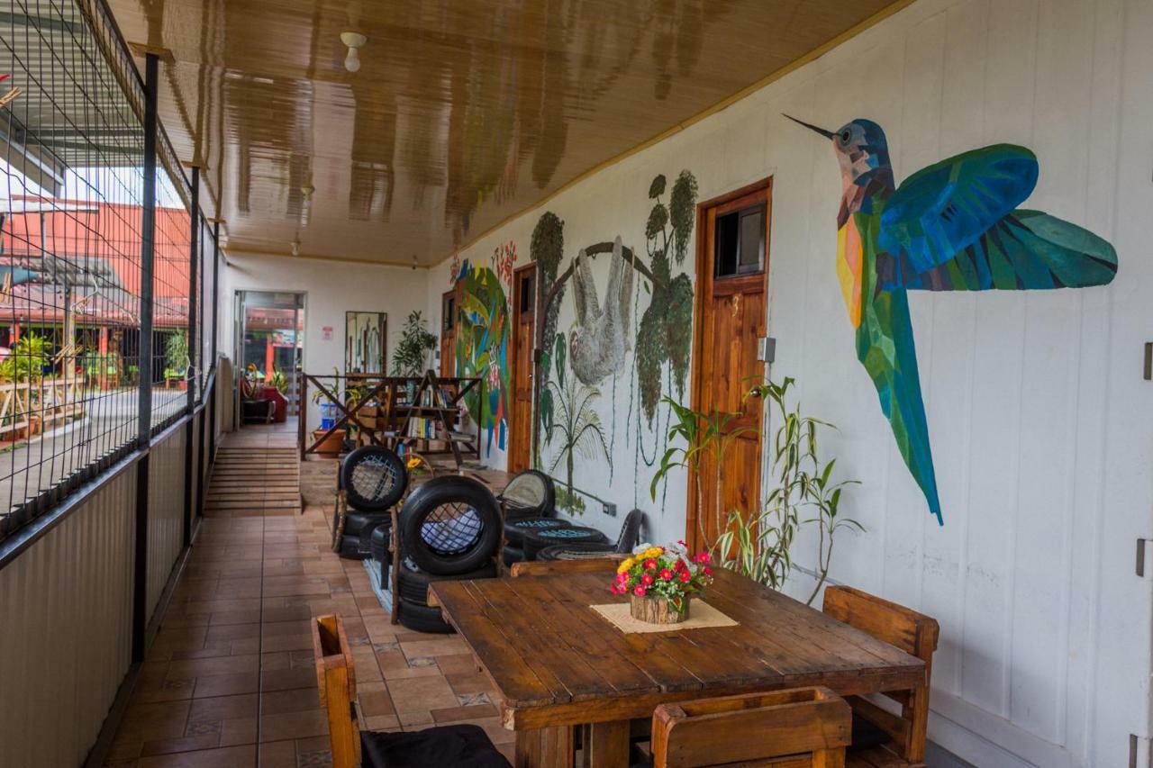 Arenal Container Hostel La Fortuna Dış mekan fotoğraf