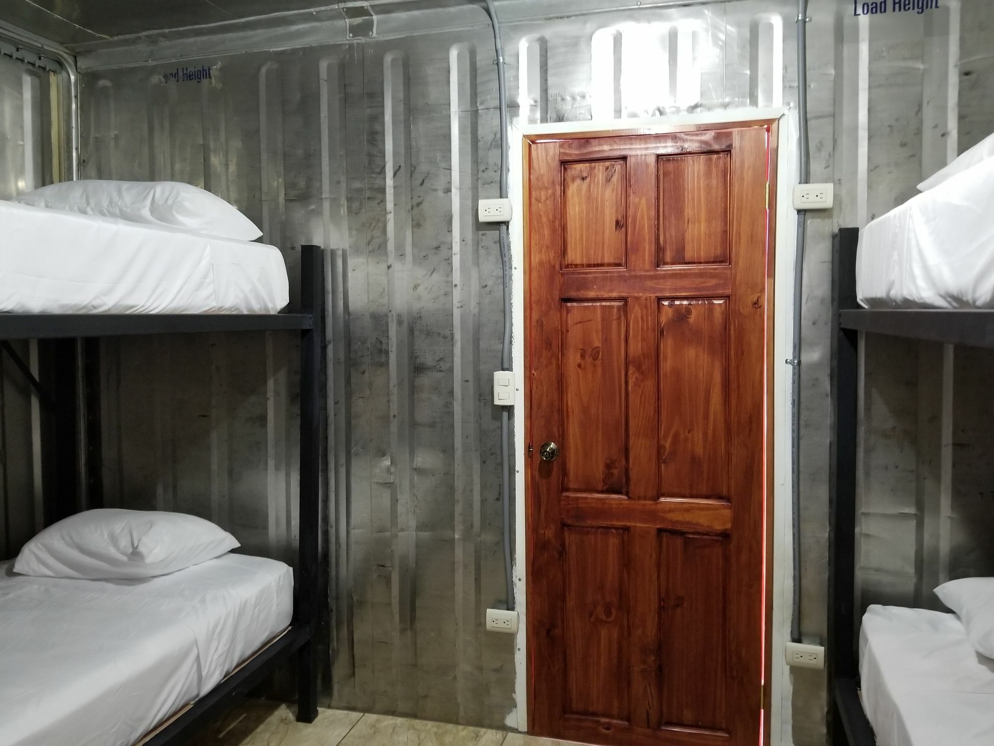 Arenal Container Hostel La Fortuna Dış mekan fotoğraf