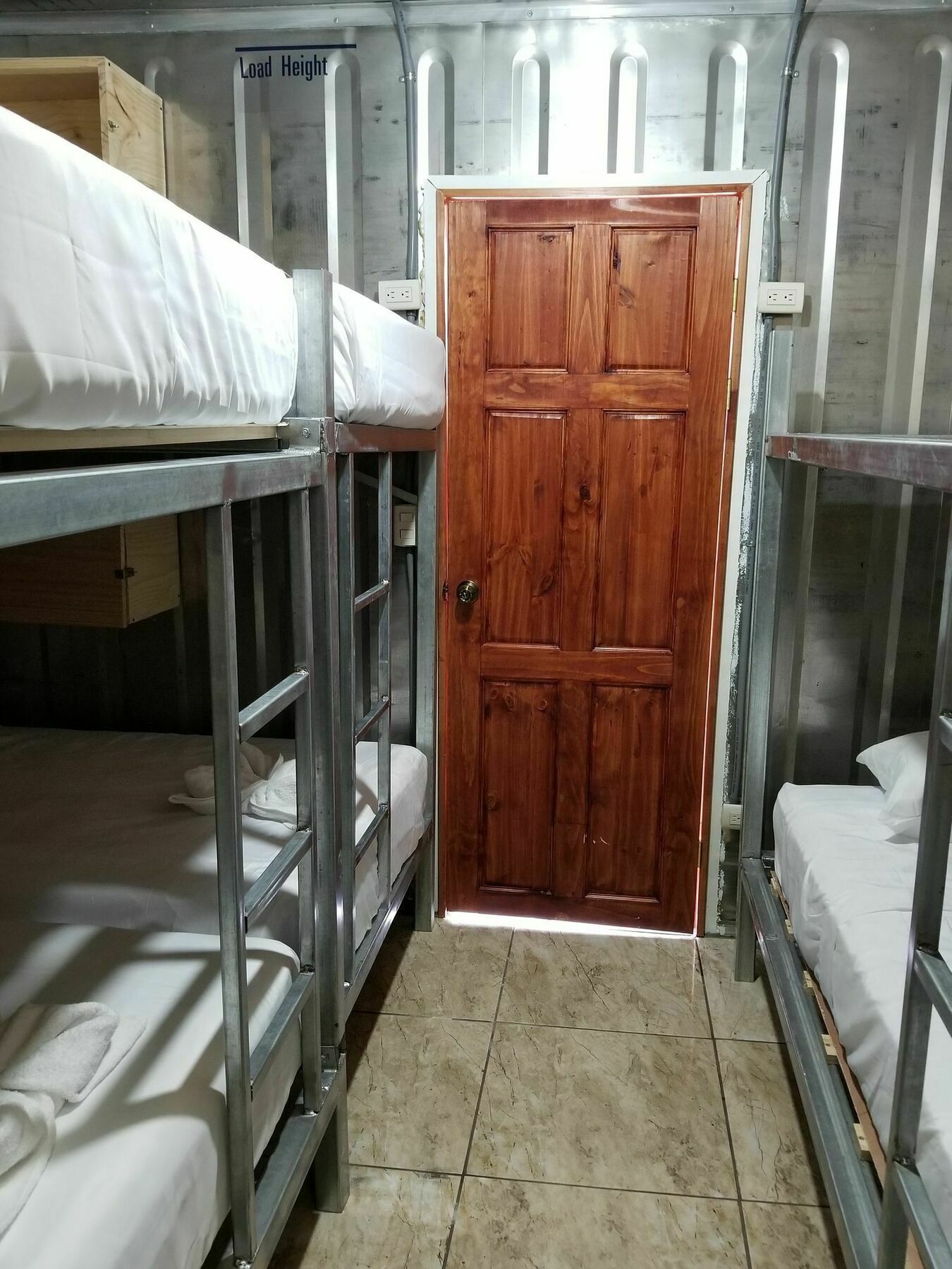 Arenal Container Hostel La Fortuna Dış mekan fotoğraf